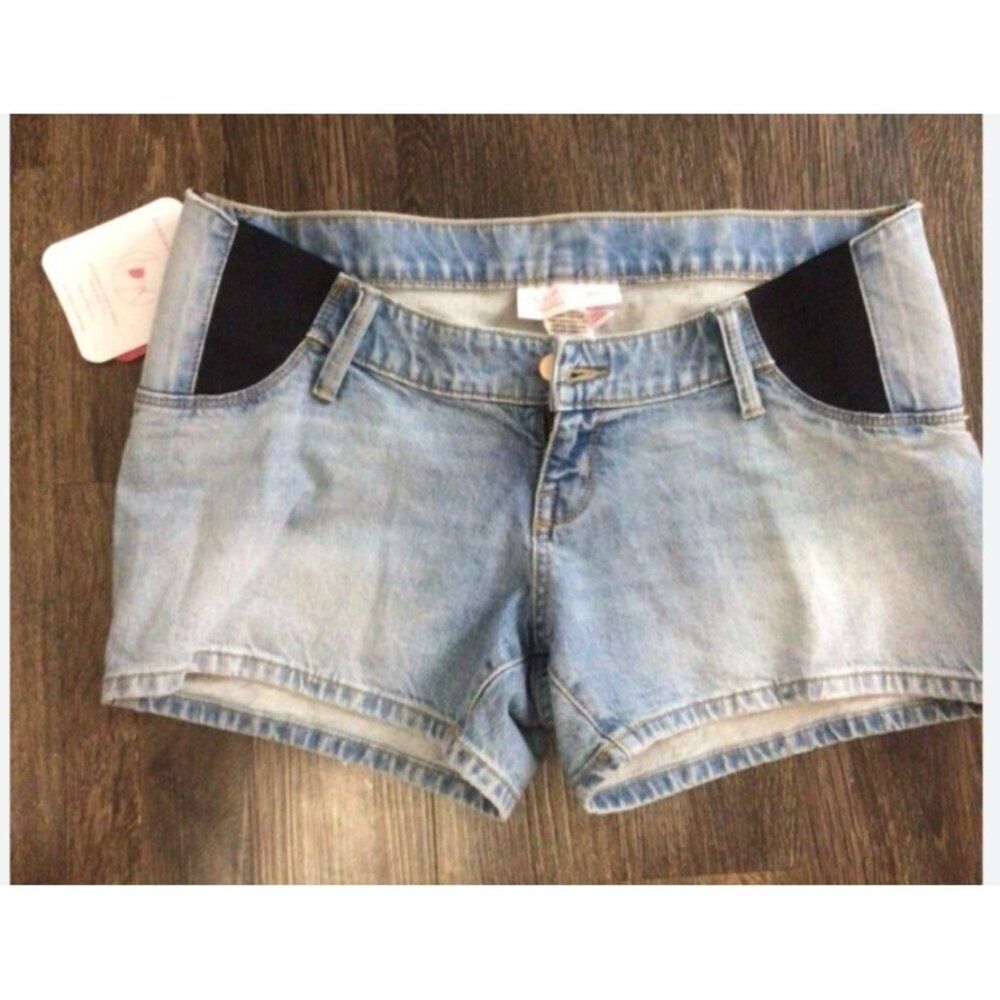 Isabel Expandable Side Panel Maternity Shorts Size 2‎ NWT